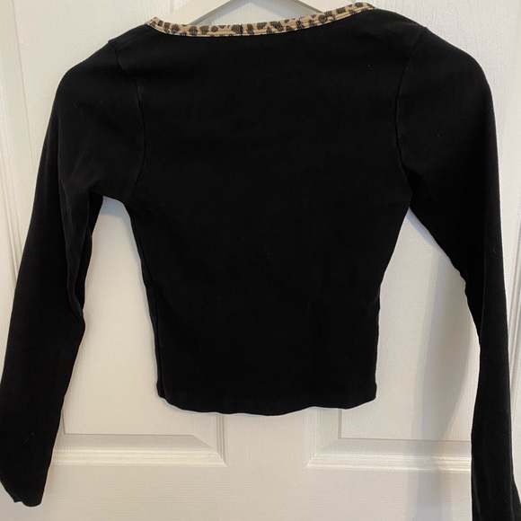 Brandy Melville long sleeve - Picture 2 of 4